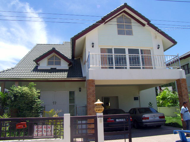 Three bedroom  house for Sale in East Jomtien - Huay Yai