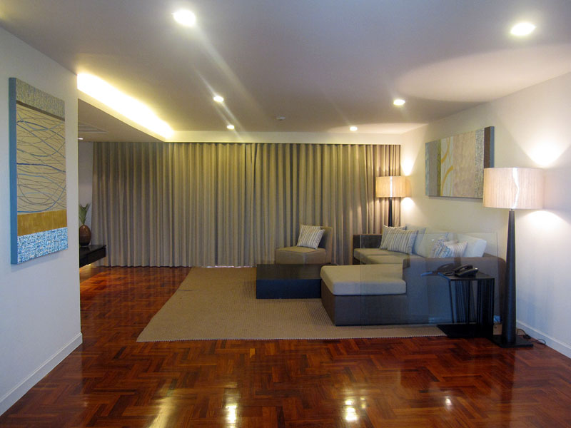 Three bedroom  condo for Rent in Pratumnak