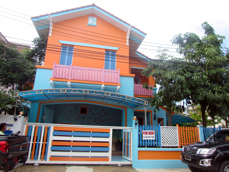 Three bedroom  house for Rent in Jomtien