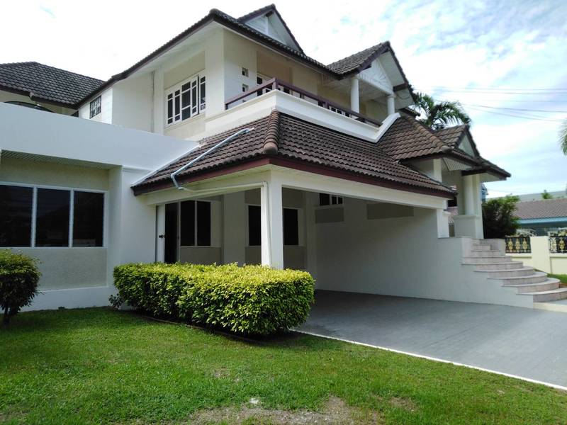 Four bedroom  house for Sale and Rent in Central Pattaya