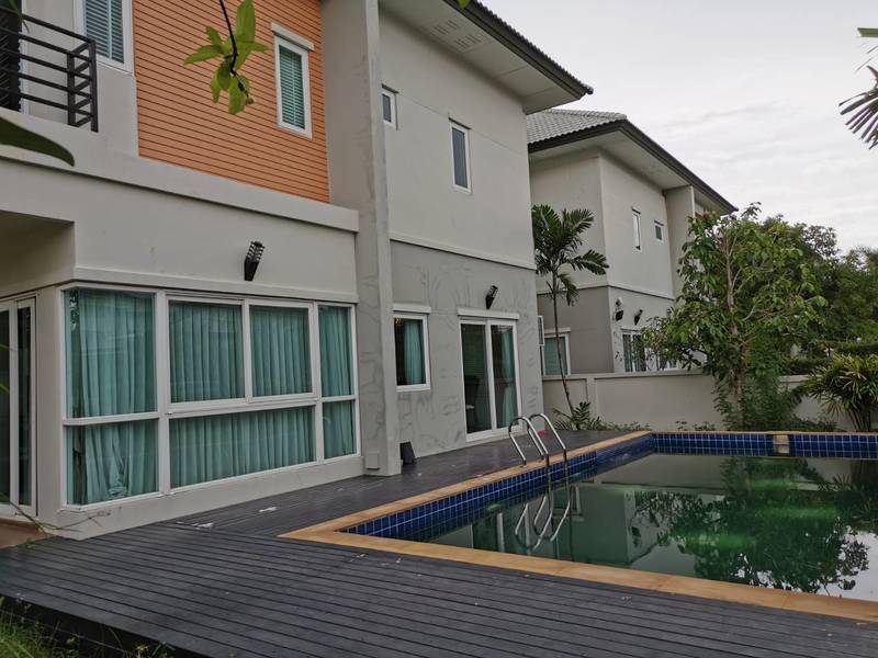 Three bedroom  house for Sale in East Pattaya