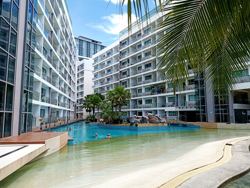 Studio Condo in Resort Style for Sale & Rent in Jomtien