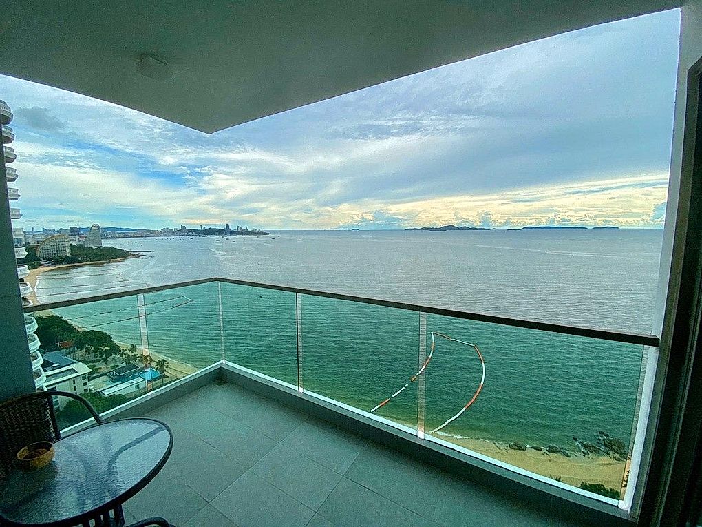 2 Bedrooms Condo with Direct Seaview for Rent in Wong Amat