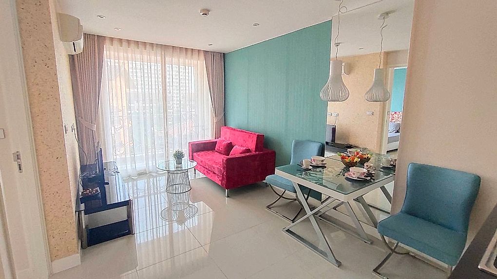 One bedroom  condo for Sale in South Pattaya