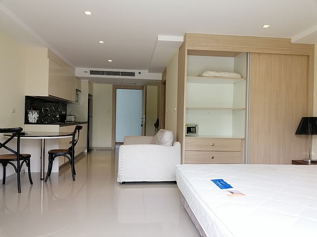 Studio apartment  condo for Rent in Pratumnak