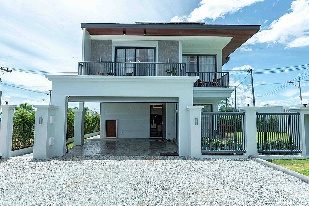 Four bedroom  house for Sale in East Naklua