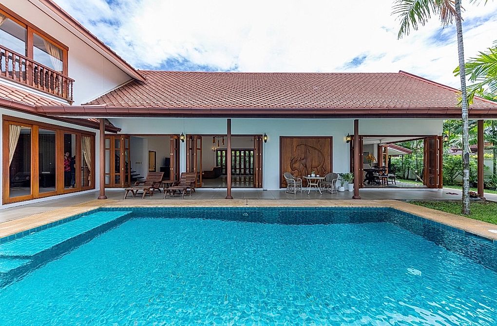 Four bedroom  house for Sale in Jomtien