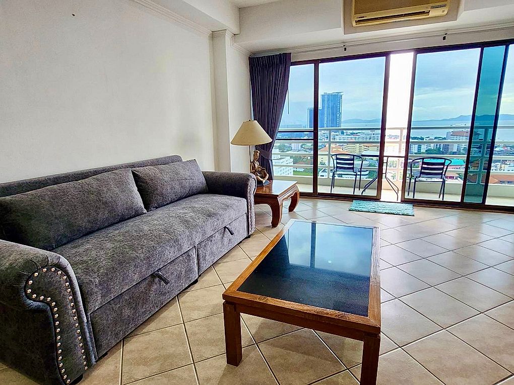 One bedroom Luxury Penthouse  condo for Sale and Rent in Jomtien