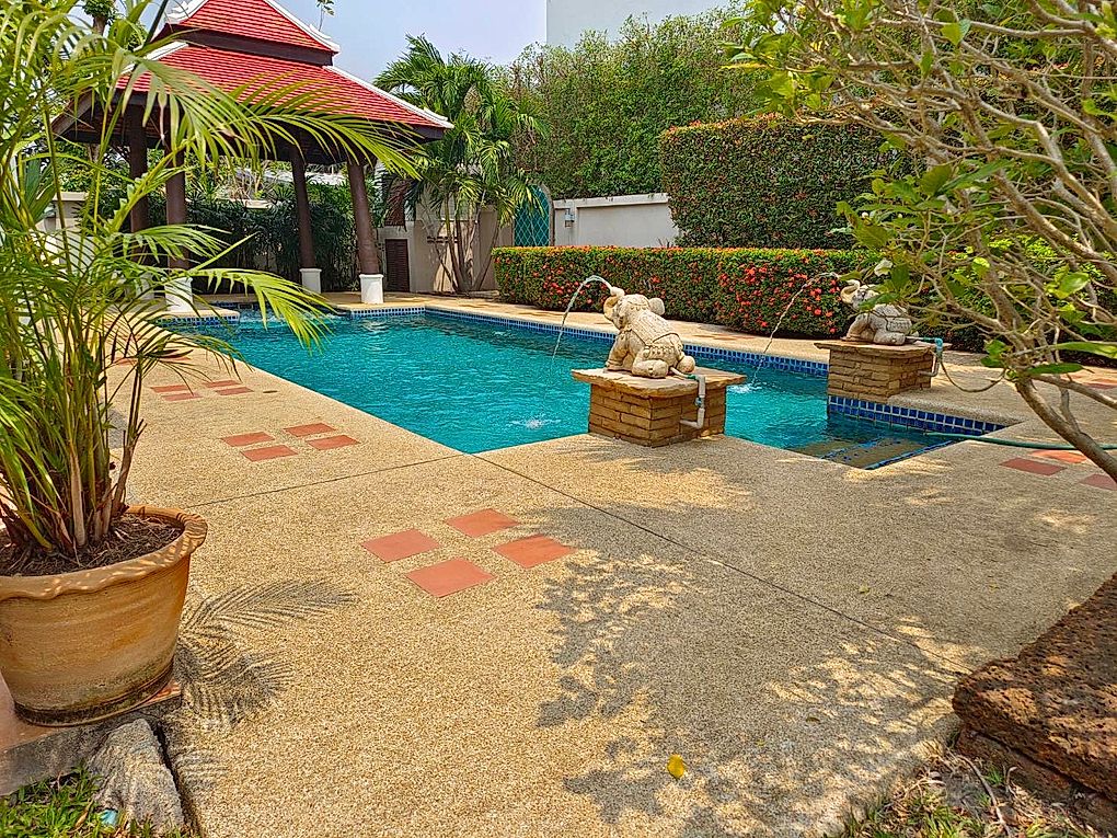 Three bedroom  house for Rent in East Pattaya