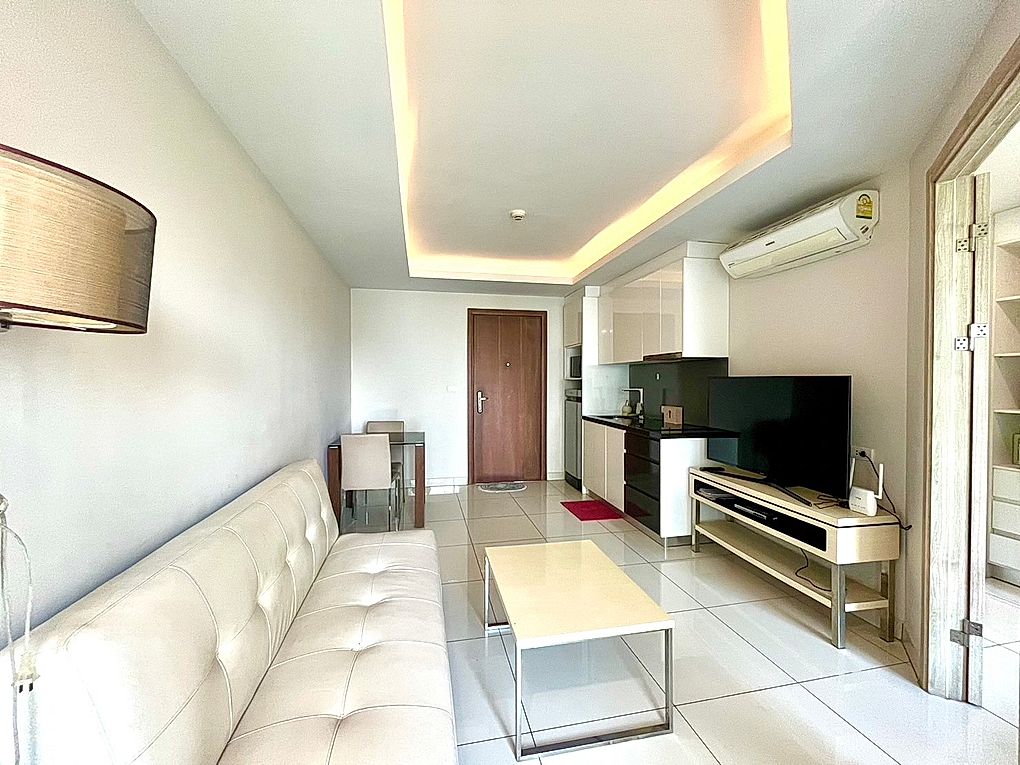 One bedroom  condo for Sale in Pratumnak