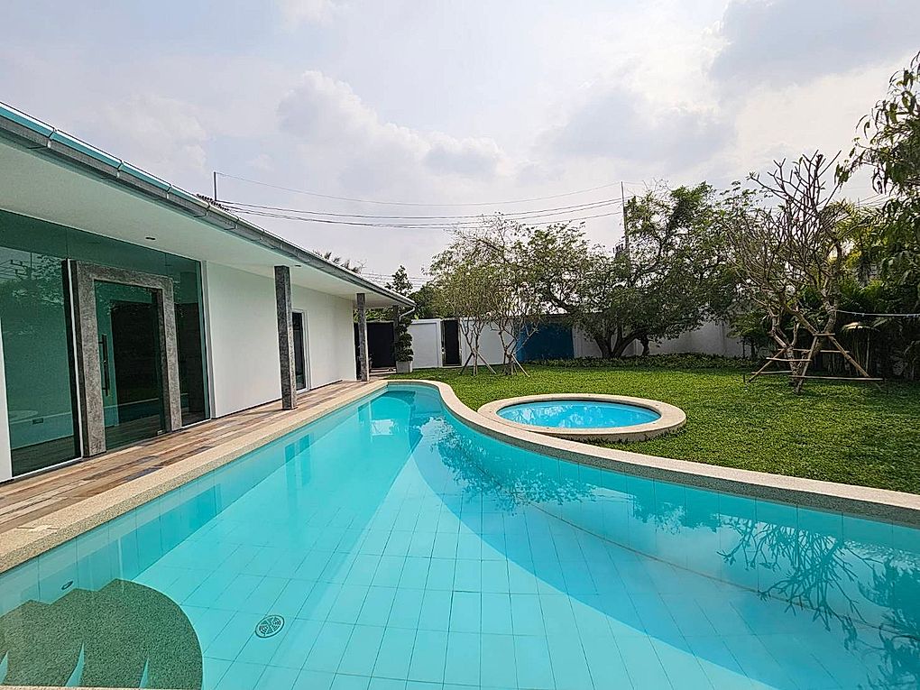 Two bedroom  house for Rent in East Jomtien - Huay Yai