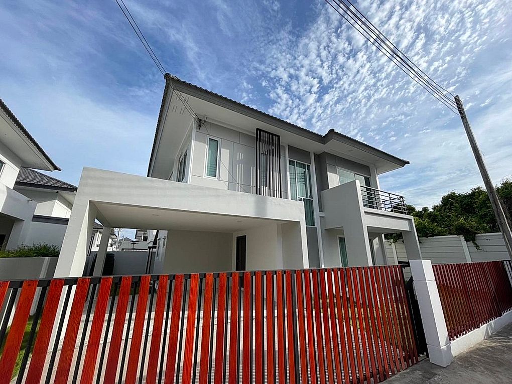 Wonderful Detached Home on popular BAAN PRUKSA NARA JOMTIEN