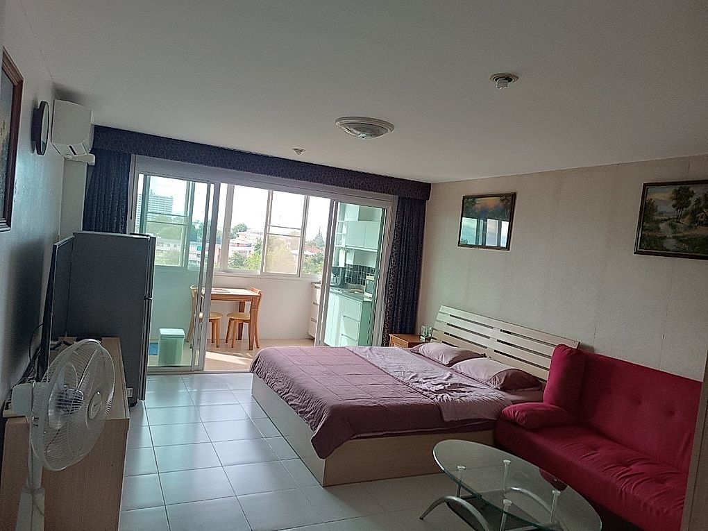 AD Condo At Wongamat For Rent