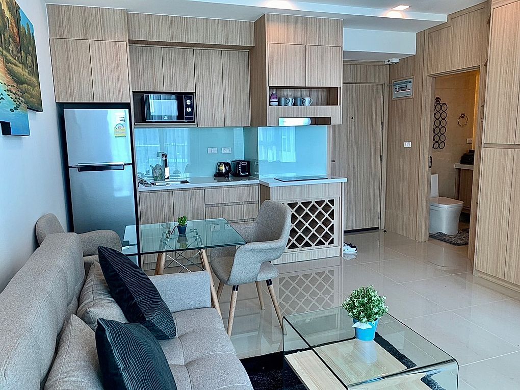 One bedroom  condo for Sale in South Pattaya