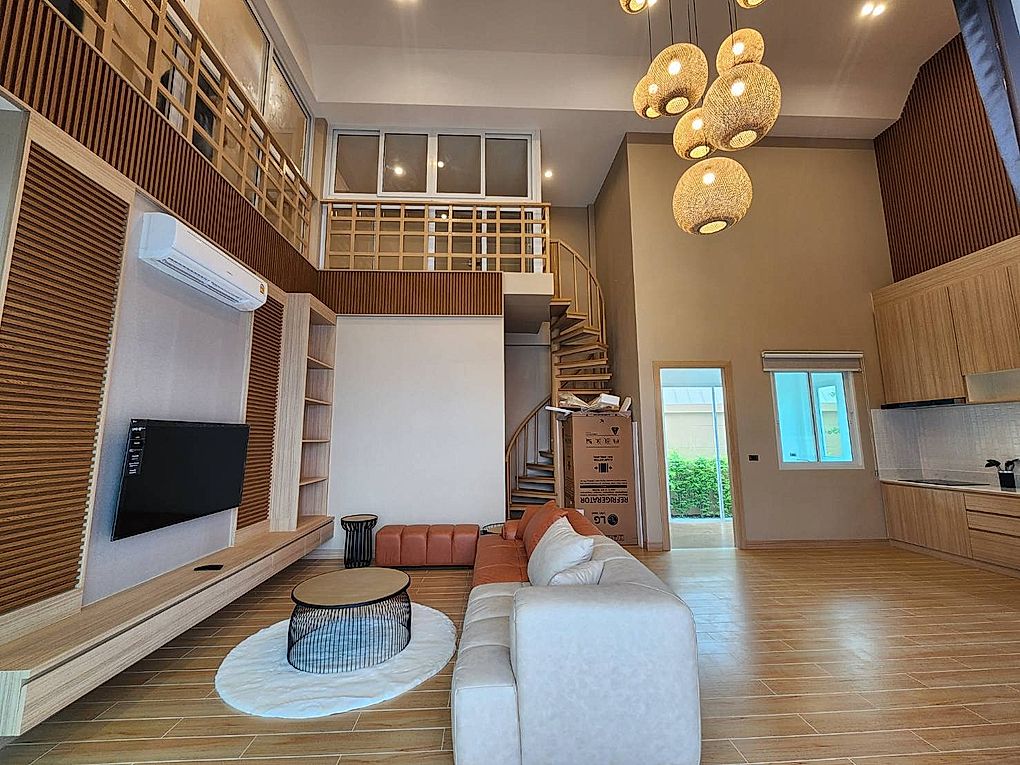 Four bedroom  house for Rent in East Pattaya