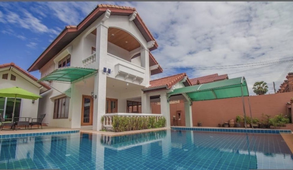 Four bedroom  house for Sale and Rent in Jomtien