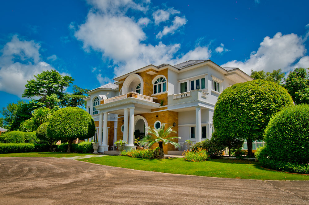 Beautiful Country Estate