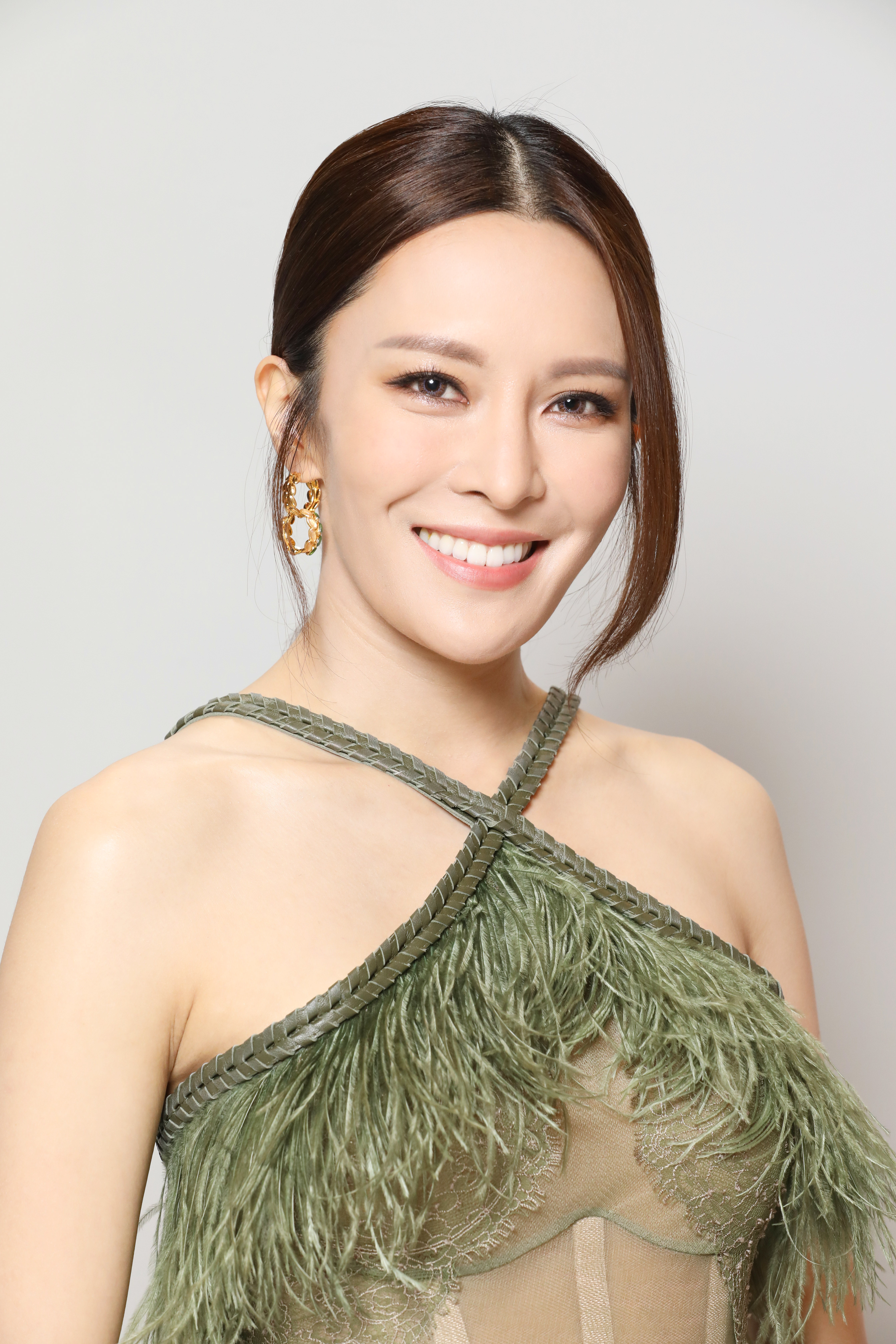 张曦雯 Kelly Cheung