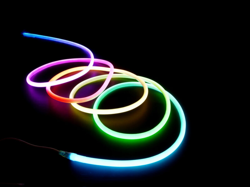 RGB丸型フレキシブルネオンライト 6m 電源付 連結不可の商品画像