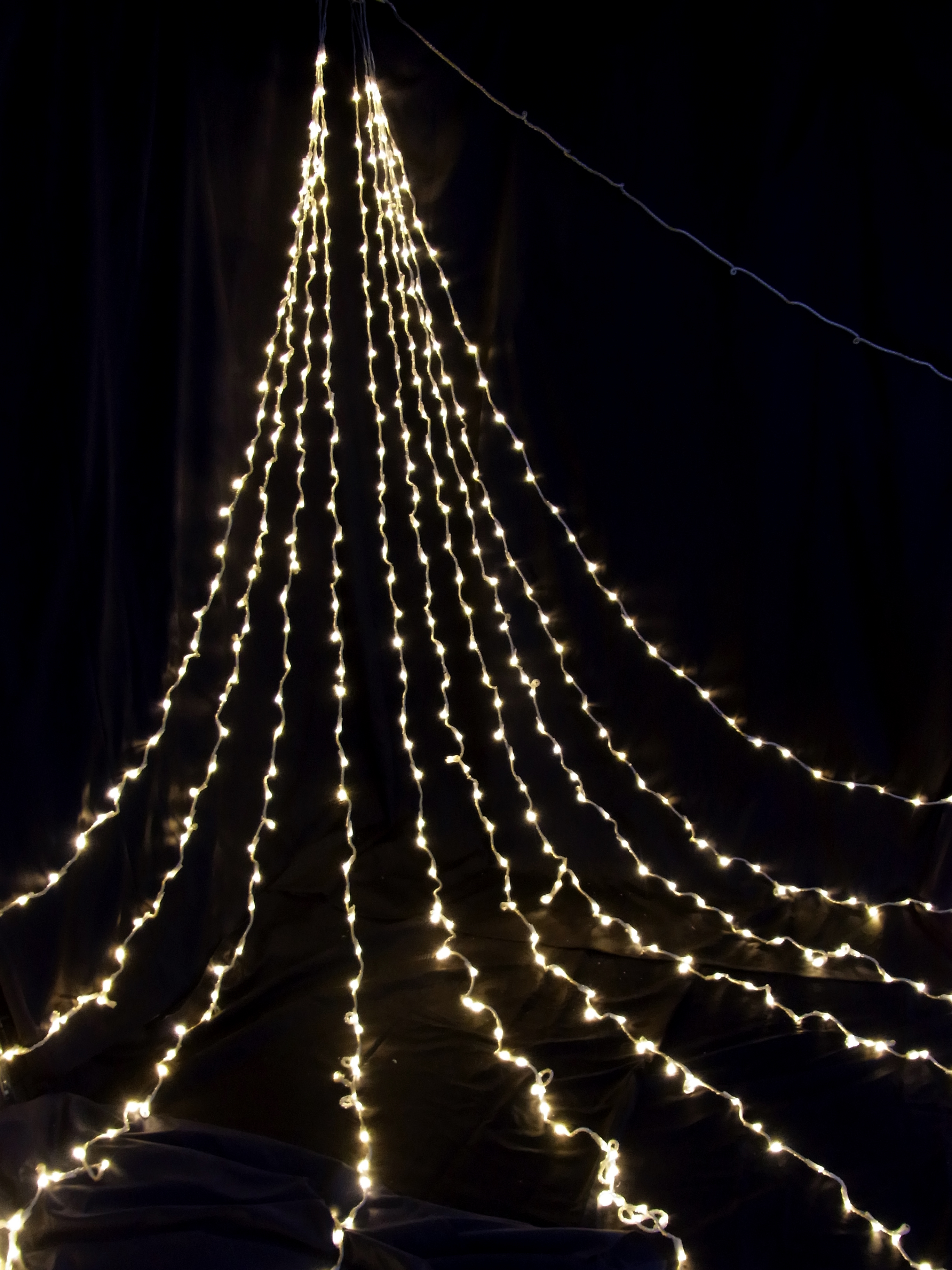 ドレープライト 12m カラー選択可 コントローラー付プラグコード 電源付 連結不可の商品画像