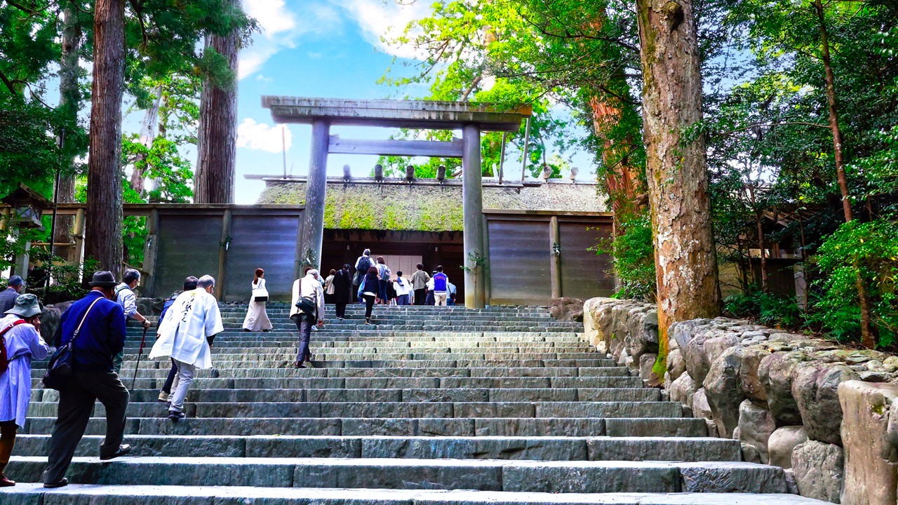 2026年新年用 伊勢松下社製　正式大注連縄　皇室御愛用品　最強魔除け！ 2026年 参宮おせち 数量限定 | 伊勢せきや オンラインショップ