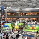 新千歳空港 国内線ターミナル2階のセンタープラザとイベントエリア