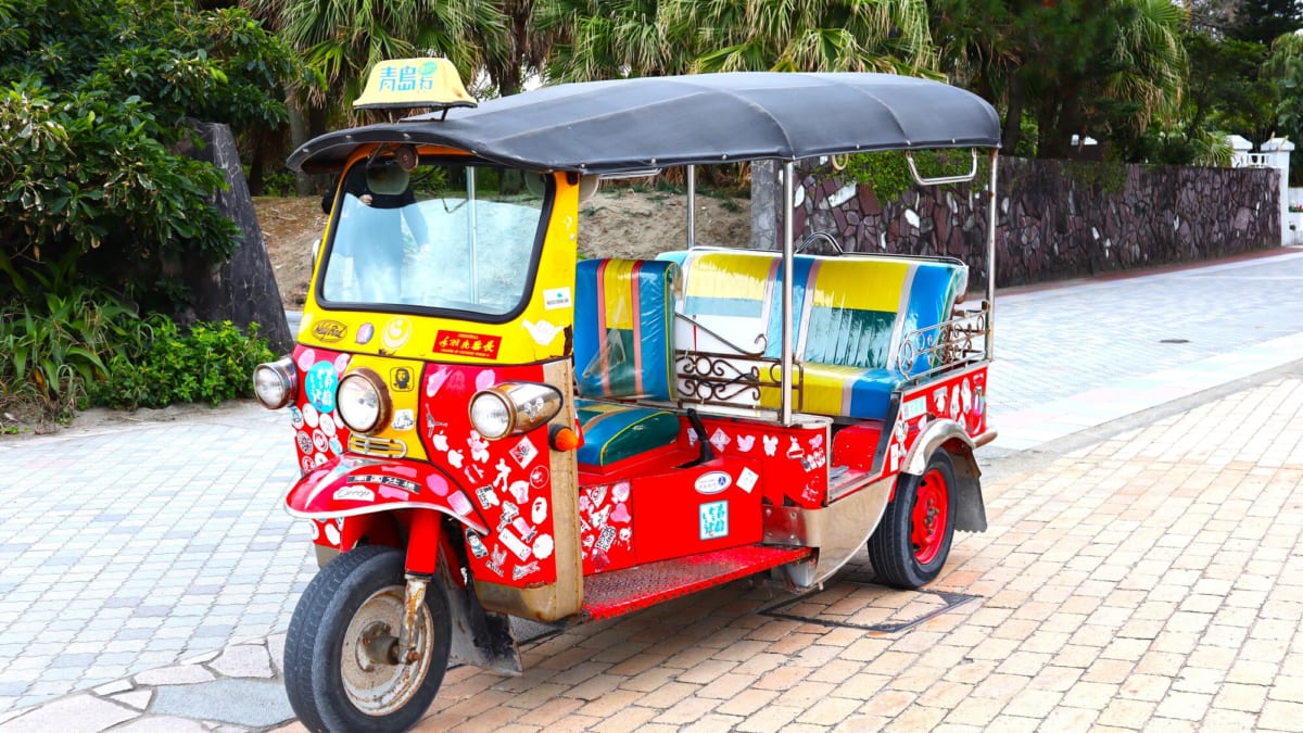 タイ・バンコクの便利な乗り物！トゥクトゥクの乗り方や料金の目安は