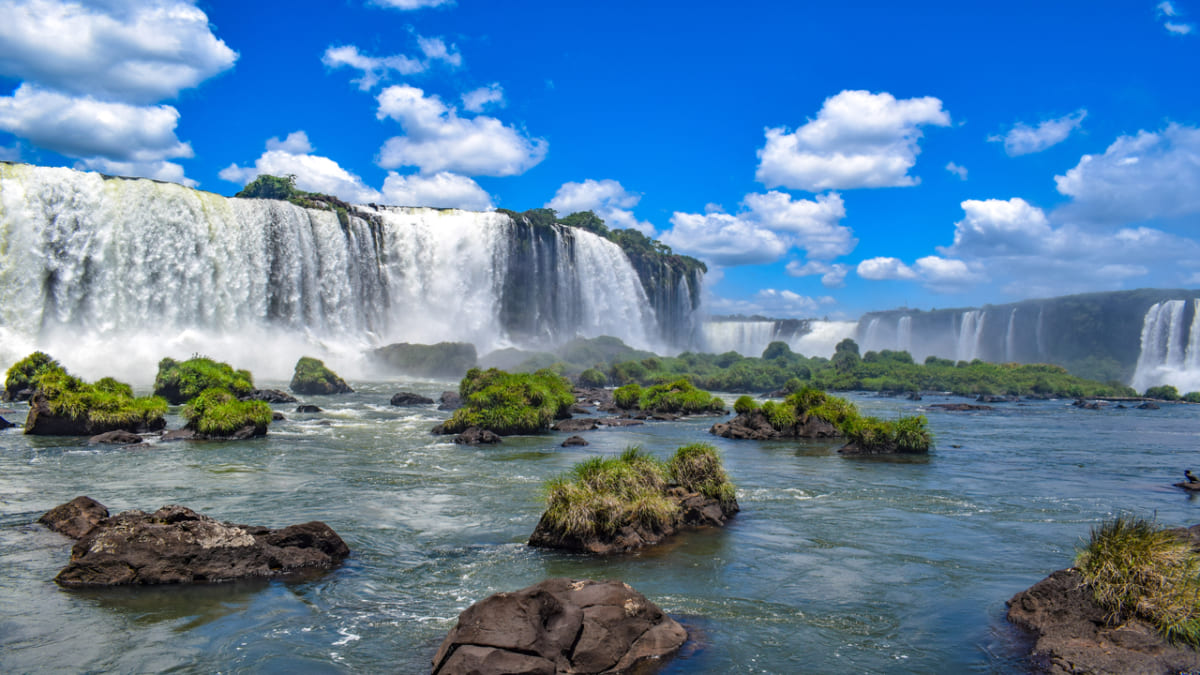 世界遺産イグアス国立公園｜ブラジルが世界に誇る大自然の魅力