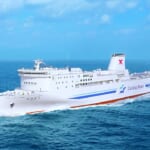 新日本海フェリーの船体