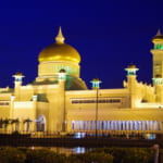 スルタン・オマール・アリ・サイフディン・モスク（ブルネイ・ダルサラーム国）