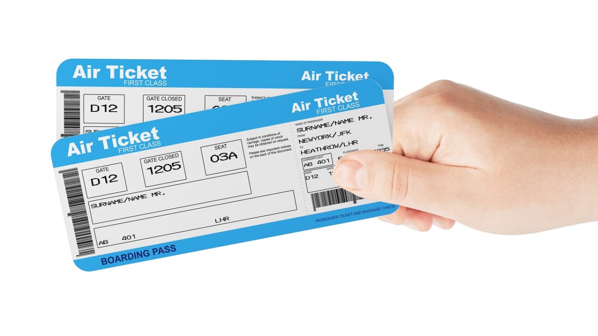 飛行機のチケットはどうやって買うの？そんな素朴な疑問にお答えします 