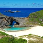 父島（小笠原諸島）南島の扇池