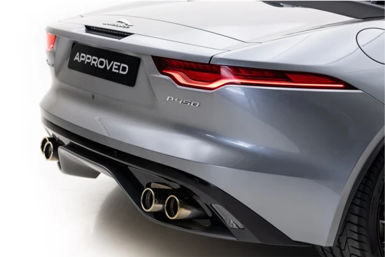 Jaguar F-Type P450 RWD First Edition