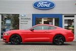 Ford Mustang FASTBACK 2.3EB | 1E EIGENAAR! | DEALER ONDERHOUDEN! | 19'' LMV BLACK | CAMERA | CRUISE | ZEER NETJES!