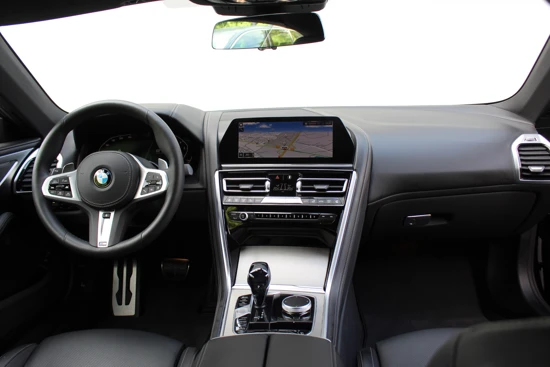 BMW 8 Serie Cabrio 840i M-sport High Executive Automaat