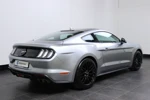 Ford Mustang Mustang Fastback GT V8