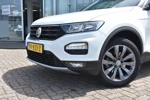 Volkswagen T-Roc 1.0 TSI 115PK Style | NAVIGATIE | TREKHAAK | ADAPT. CRUISE | 17 INCH | CLIMATE CONTROL