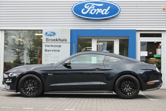 Ford Mustang Fastback 5.0 V8 GT | 5JR FABRIEKSGARANTIE | CAMERA | ADAPTIVE CRUISE | STUUR VERWARMING | PARKEERSENSOREN | 19" LMV | LEDER | CA