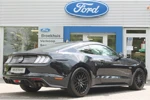 Ford Mustang Fastback 5.0 V8 GT | 5JR FABRIEKSGARANTIE | CAMERA | ADAPTIVE CRUISE | STUUR VERWARMING | PARKEERSENSOREN | 19" LMV | LEDER | CA