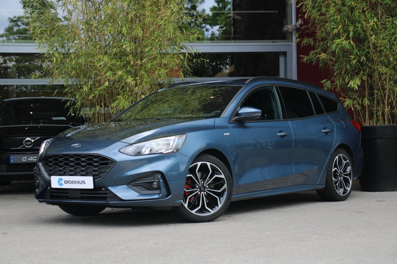 Ford Focus Wagon 1.0 EcoBoost Hybrid ST-Line X Business