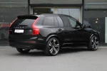 Volvo XC90 B5 AWD R-Design | GRIJS KENTEKEN 69.900,- Ex. BTW | Luchtvering | Bowers & Wilkins | Head-Up | 22" | Panoramadak | 360° Camera |