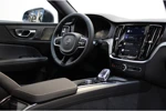 Volvo S60 B4 200PK Ultimate Dark | HUD | Panoramadak | Parkeerverwarming | HK Audio | 20'' | Sportchassis