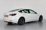 Tesla Model 3 Long Range AWD 351pk | 4% | 1e Eigenaar | Autopilot | Premium Interieur | Pano Dak | Camera