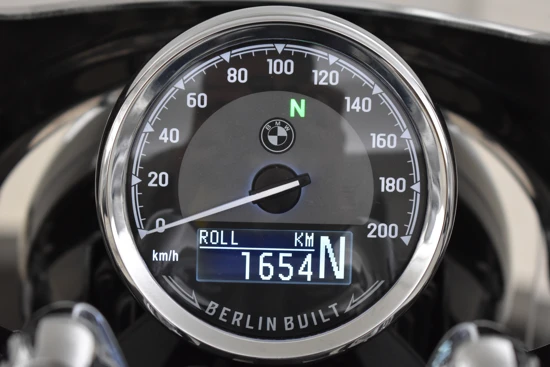 BMW R 18 Classic R 18 Classic | Cruise control | Handvatverwarming |Hill start control | Achteruitrijhulp |