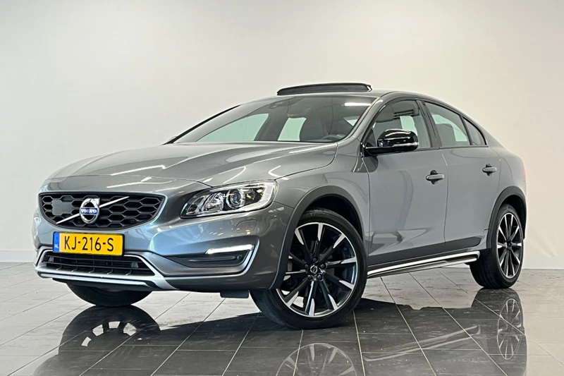 Volvo S60 Cross Country D4 Summum | Luxury Line | Scandinavian Line |