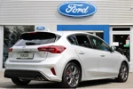 Ford Focus 1.0 125 pk Hybrid ST Line | Afn. Trekhaak | Design Pack ST-Line Style | Parking Pack | Privacy glass