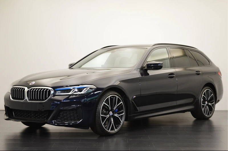 BMW 5 Serie 520i Touring M-Sport | Business Edition Plus