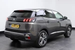 Peugeot 3008 1.6 HYbrid 225PK ALLURE NAVIGATIE CLIMATE EN CRUISE CONTROL CAMERA PDC V+A 18" LMV KEYLESS HALFLEDER