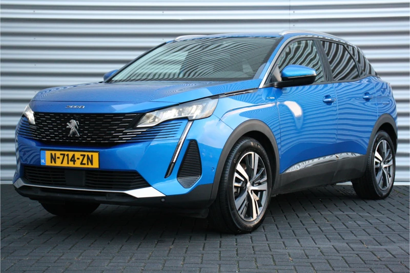 Peugeot 3008 1.6 HYBRID 225PK BLUE LEASE ALLURE AUTOMAAT / NAVI / LEDER / CLIMA / PDC / 18" LMV / CAMERA / KEYLESS / FULL-LED / 1E EIGENAAR /