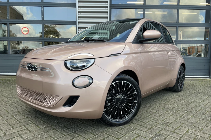 Fiat 500E Icon Cabrio 42 kWh 118 pk